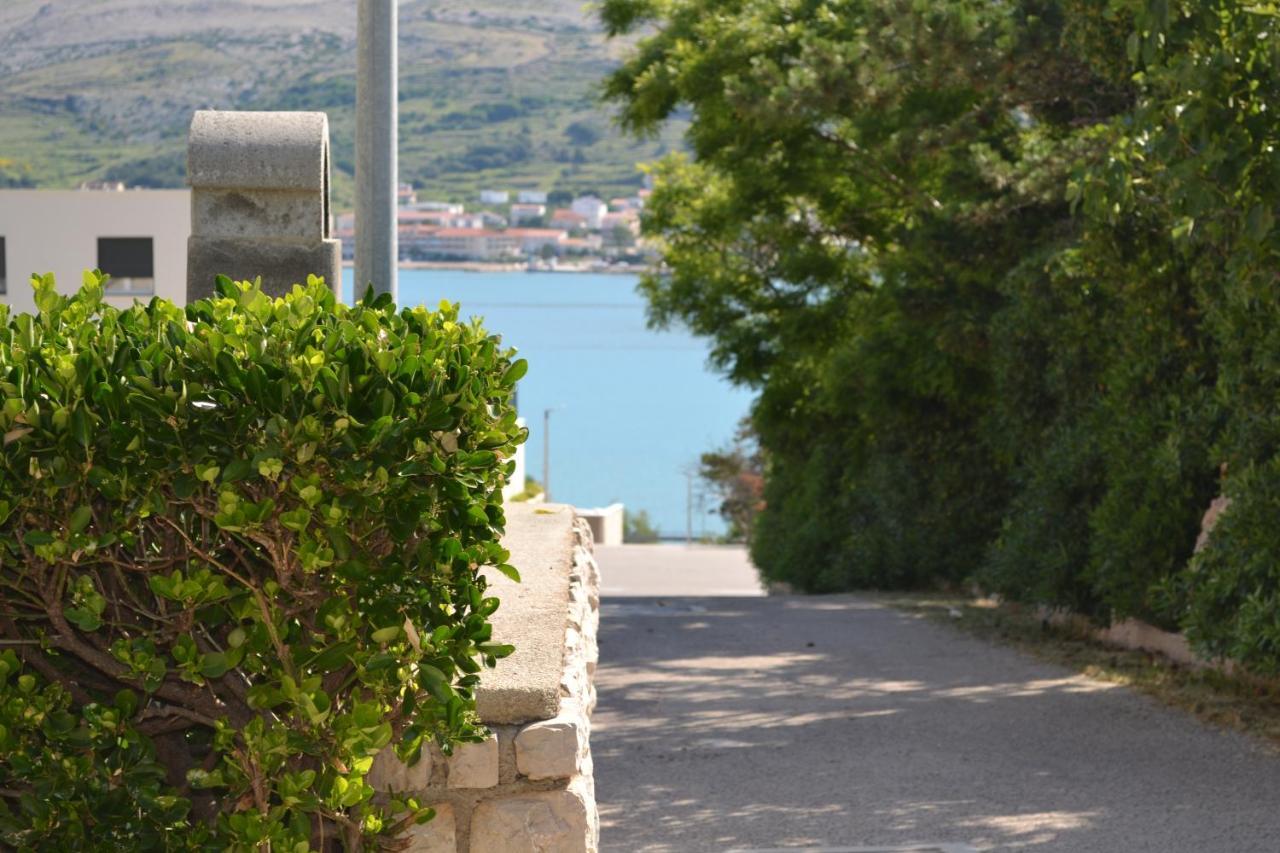 Apartment Lora Pag Town Esterno foto